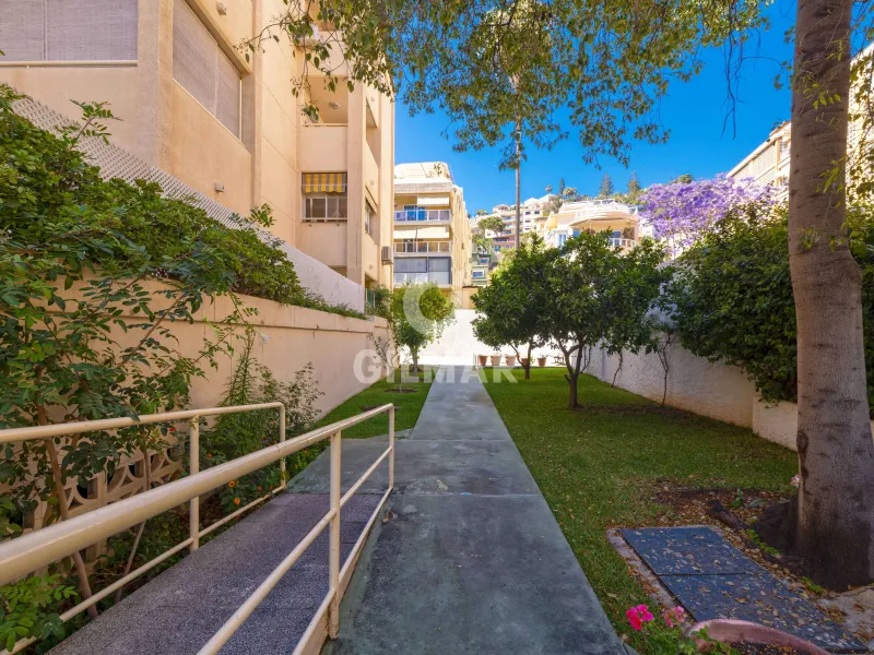 Penthouse in Málaga Este - Málaga