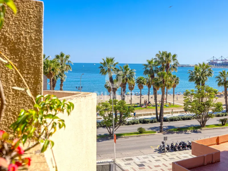 Penthouse in Málaga Este - Málaga