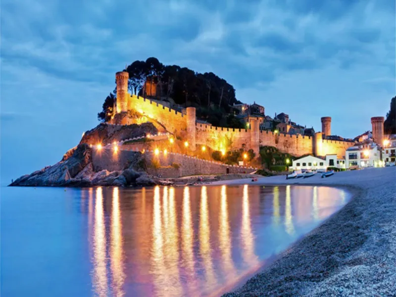 Hotel Near the Beach in Lloret de Mar, Costa Brava