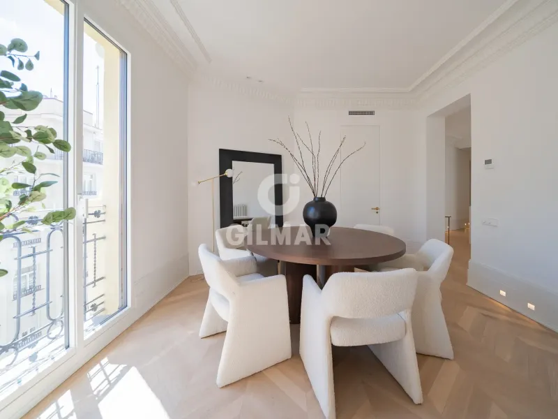 Apartment in Trafalgar - Madrid