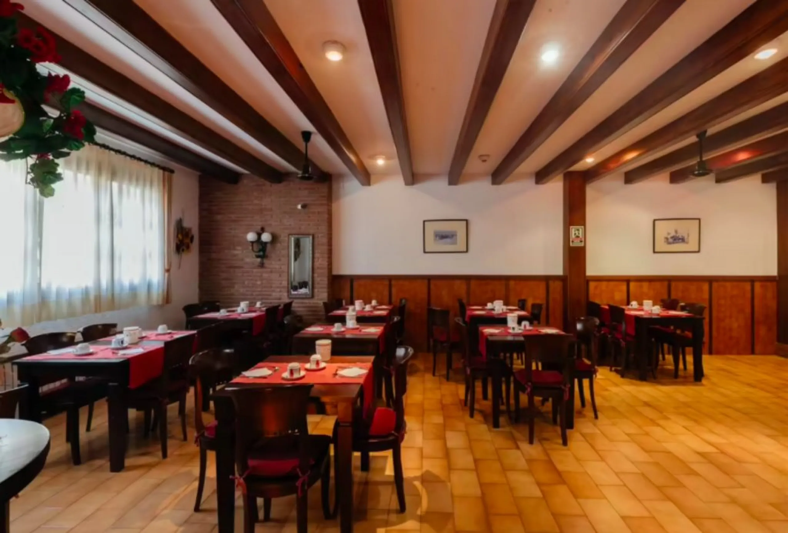 2-Star Boutique Hotel on the Costa del Maresme Coast, Barcelona Province