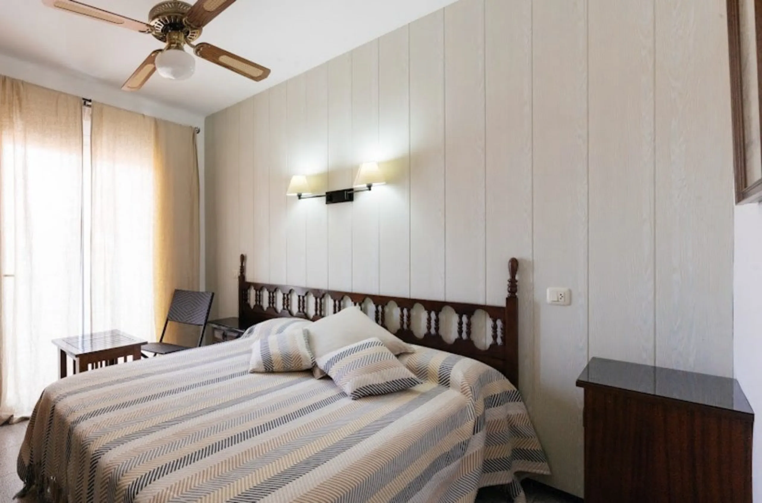 2-Star Boutique Hotel on the Costa del Maresme Coast, Barcelona Province