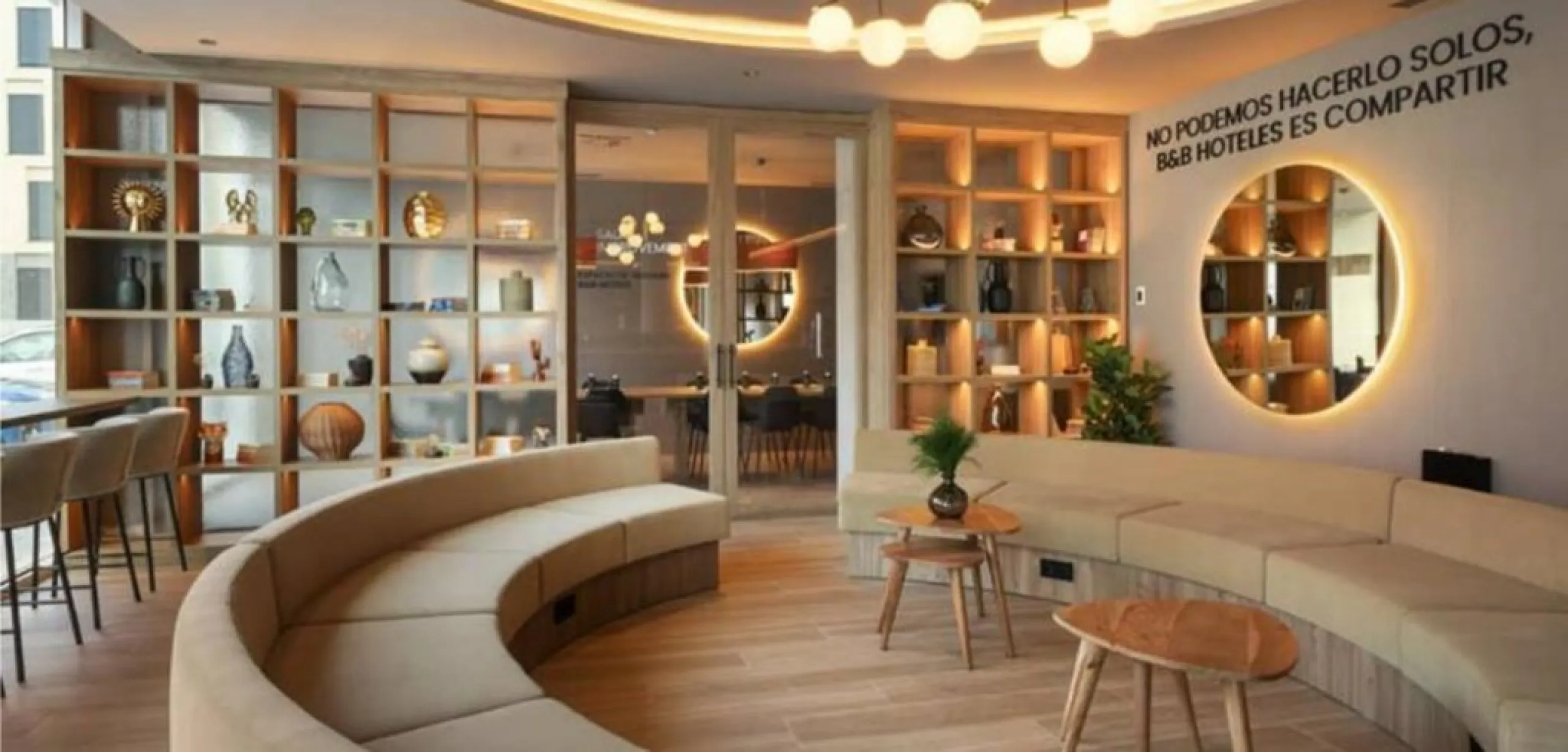 Hotel for Sale with a Major Chain Operator in Madrid