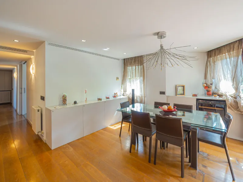 Impresionante dúplex, completamente reformado, en el barrio de Guinardó, Barcelona
