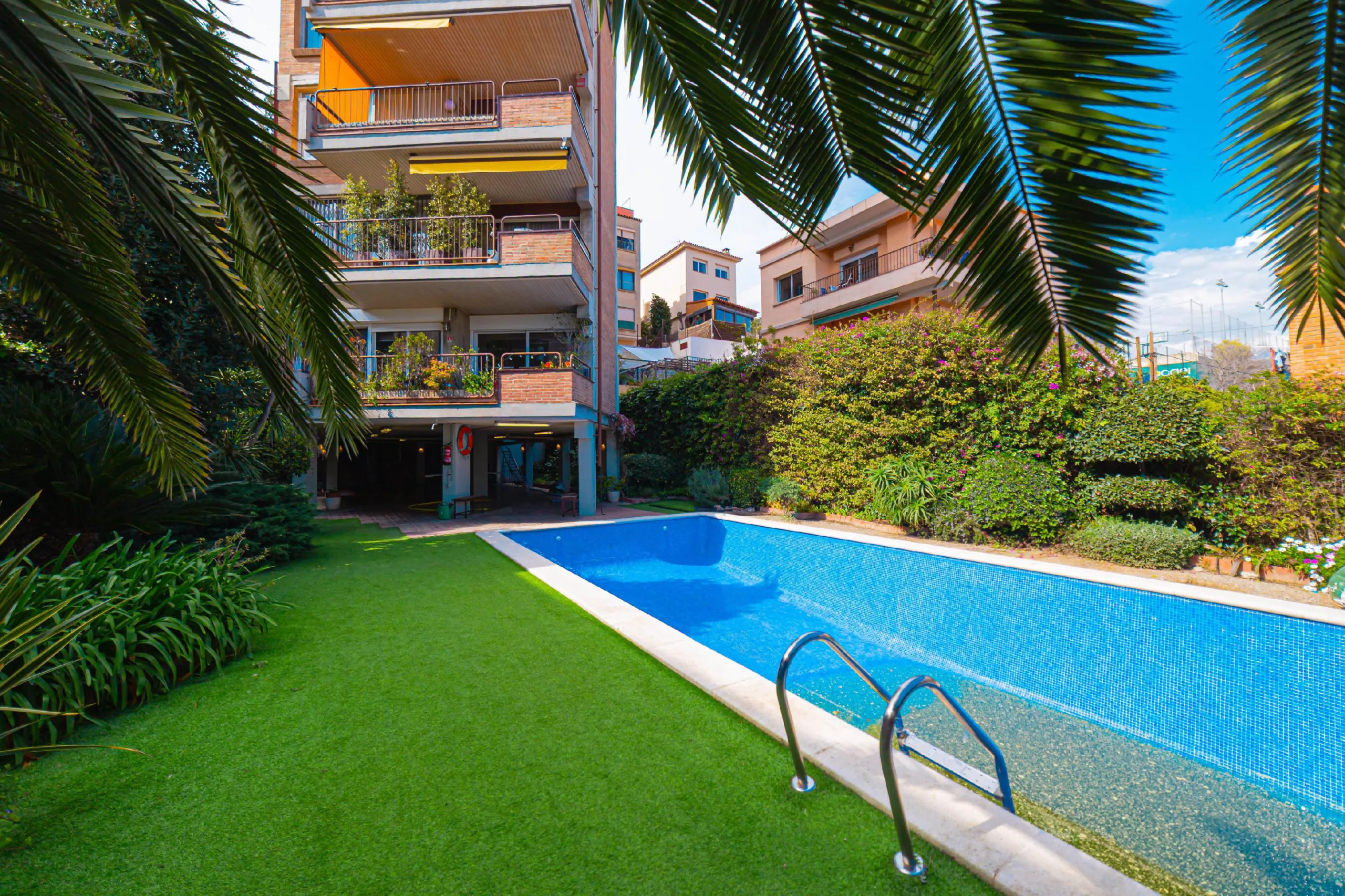 Impresionante dúplex, completamente reformado, en el barrio de Guinardó, Barcelona