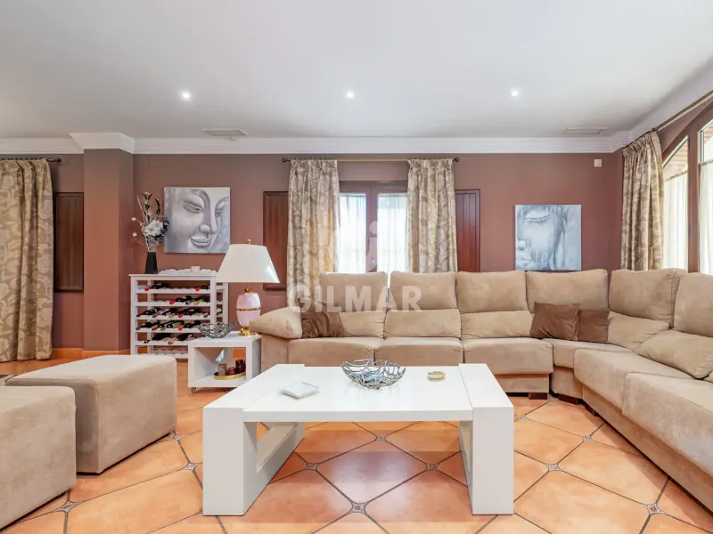 Villa in Montequinto - Sevilla