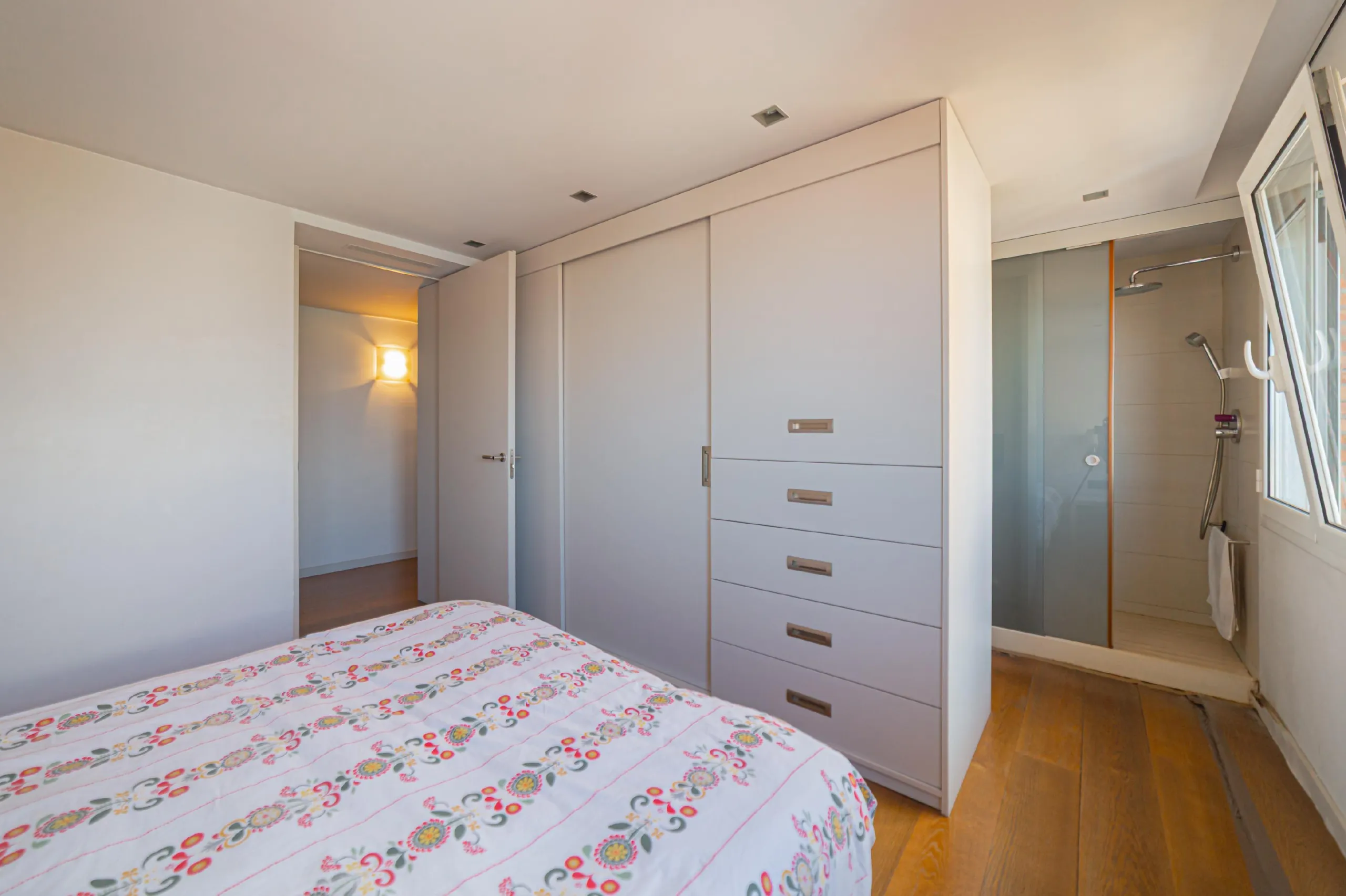 Impresionante dúplex, completamente reformado, en el barrio de Guinardó, Barcelona