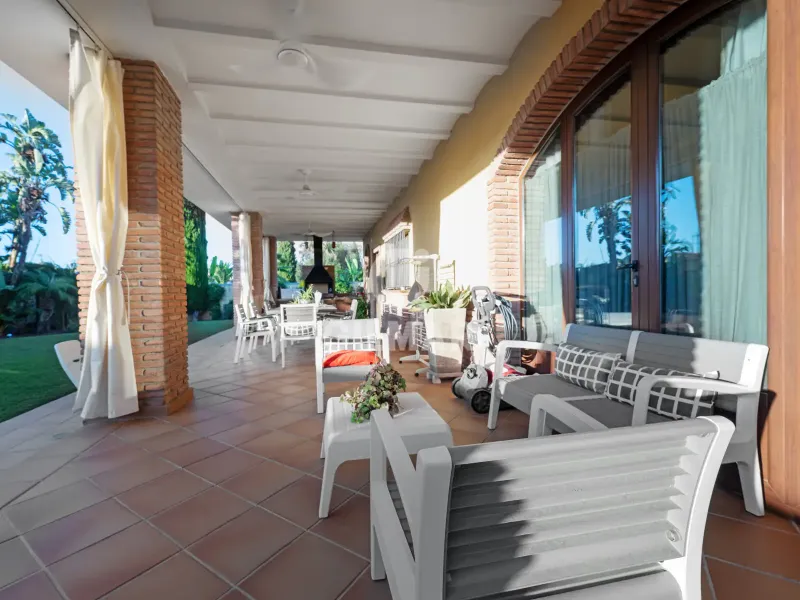 Villa in Montequinto - Sevilla