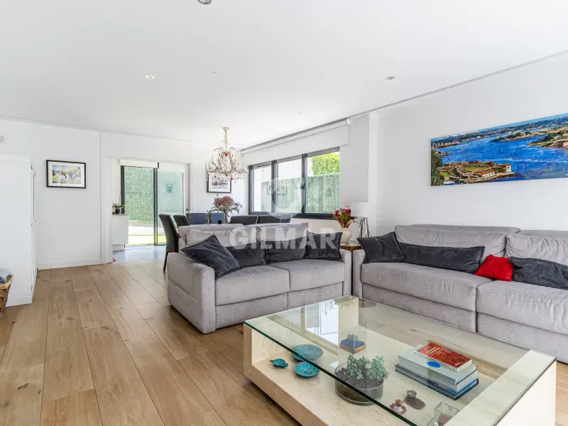 Semi-detached house in Peñagrande - Madrid