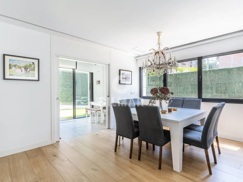 Semi-detached house in Peñagrande - Madrid