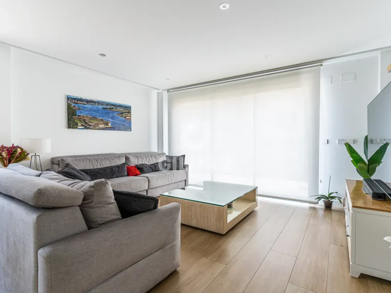 Semi-detached house in Peñagrande - Madrid