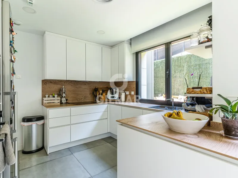 Semi-detached house in Peñagrande - Madrid