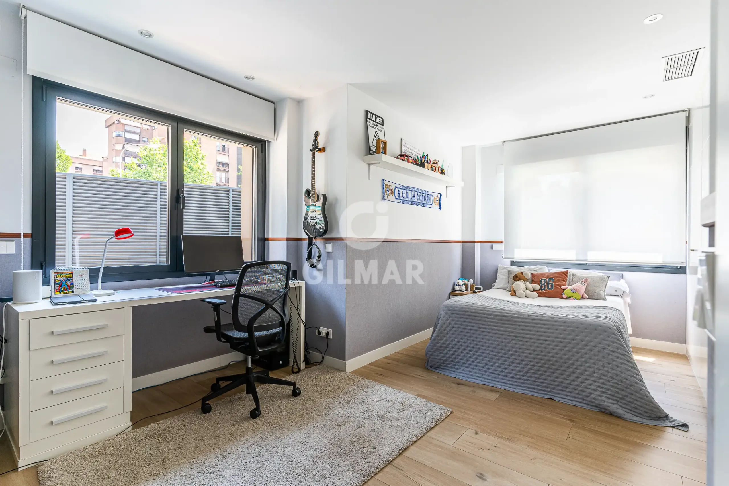 Semi-detached house in Peñagrande - Madrid