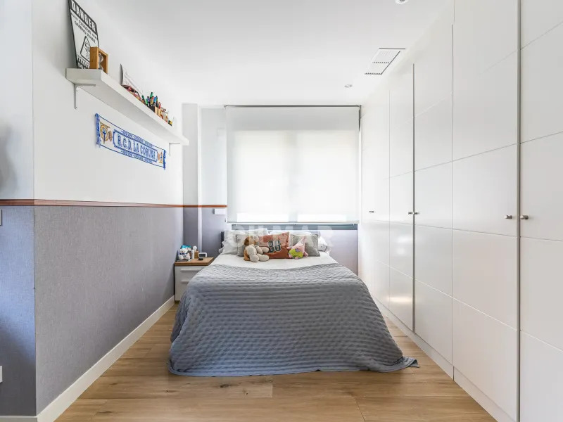 Semi-detached house in Peñagrande - Madrid