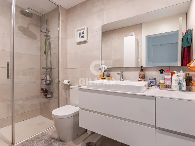 Semi-detached house in Peñagrande - Madrid