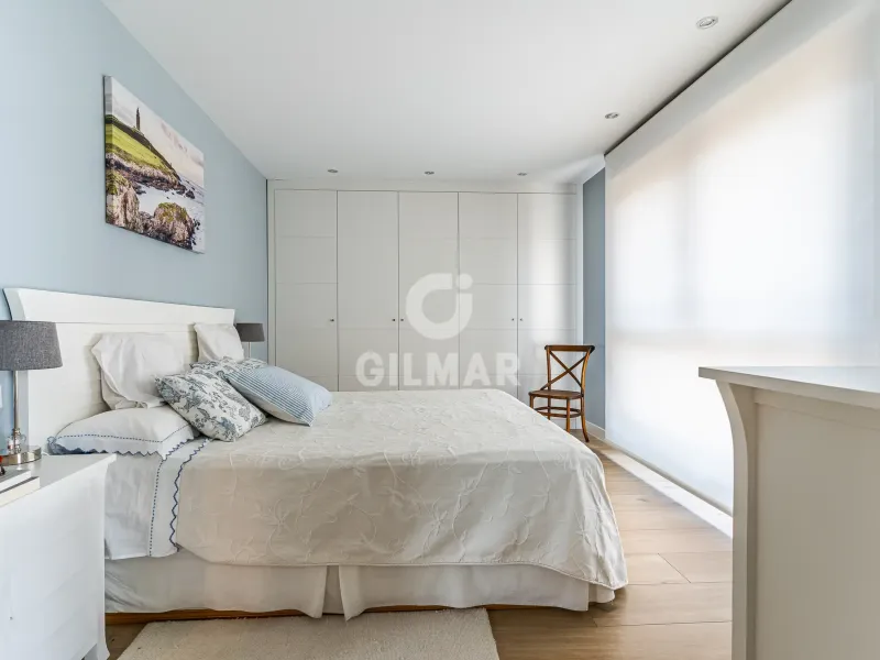 Semi-detached house in Peñagrande - Madrid