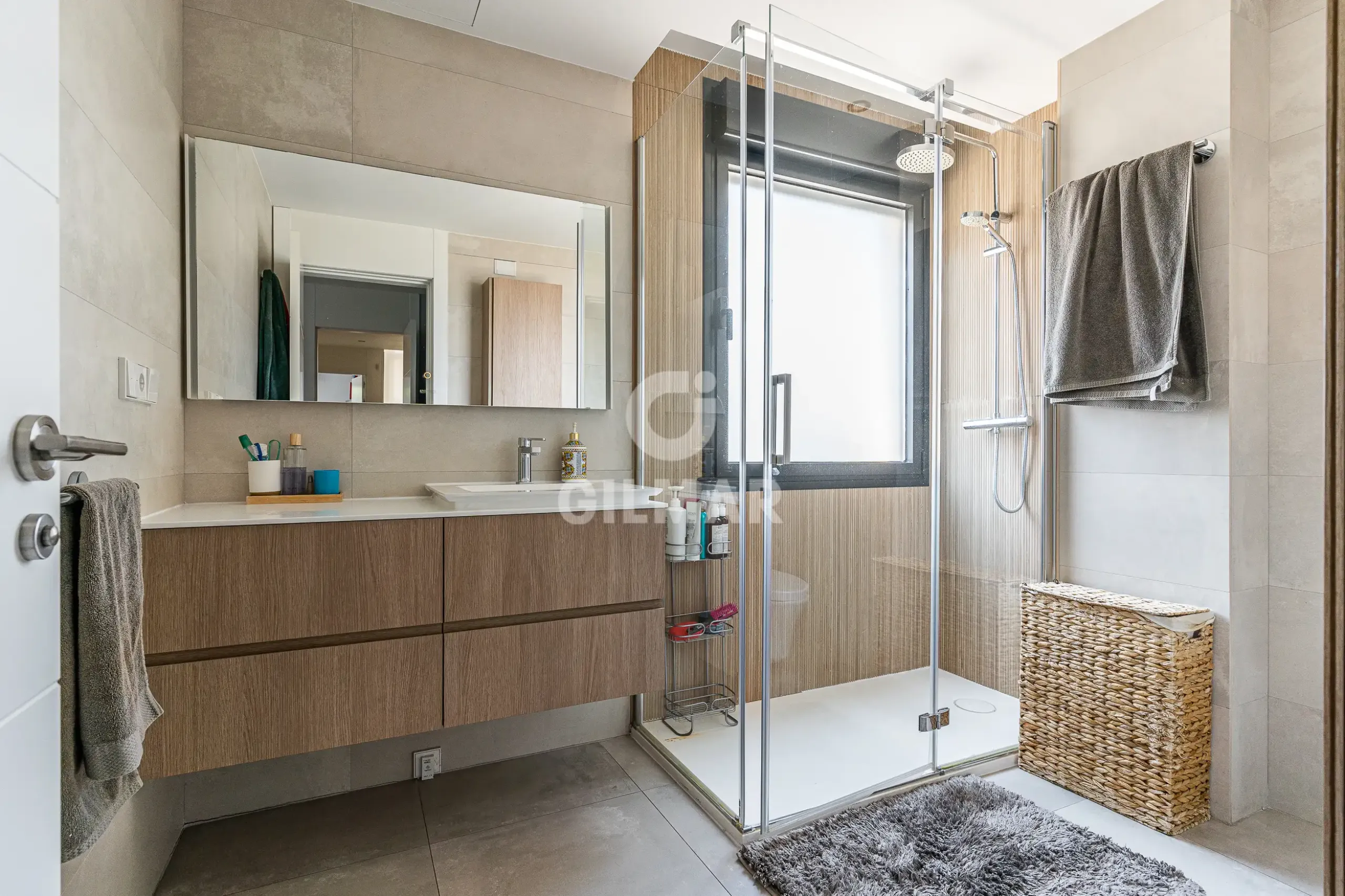 Semi-detached house in Peñagrande - Madrid