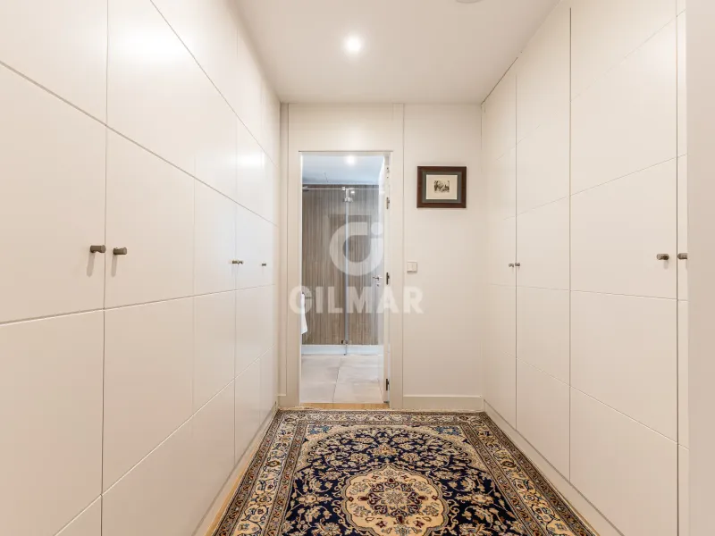 Semi-detached house in Peñagrande - Madrid