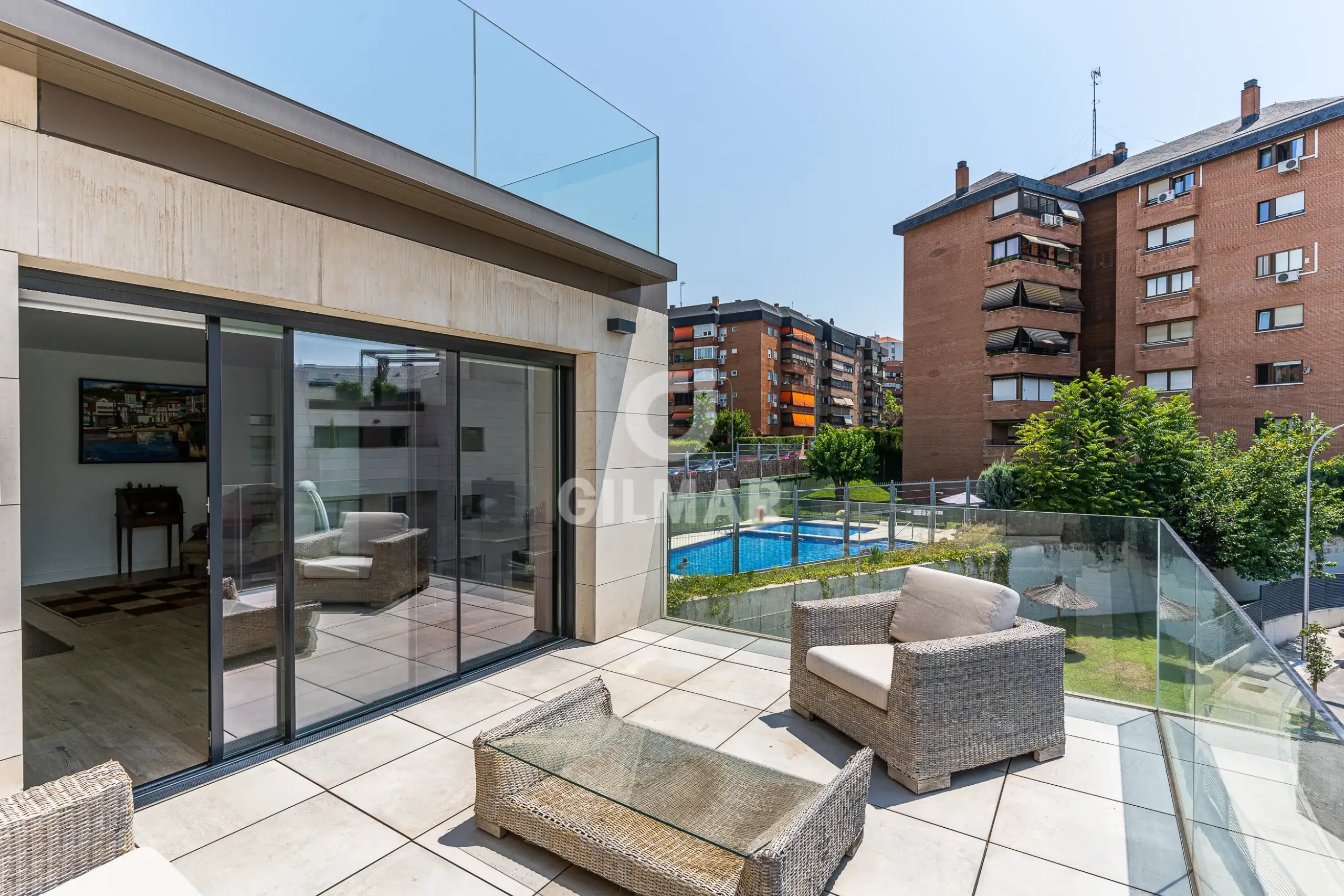 Semi-detached house in Peñagrande - Madrid