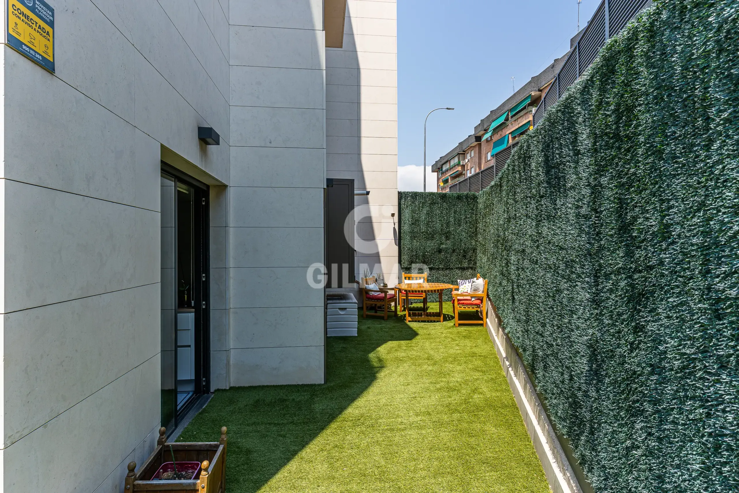 Semi-detached house in Peñagrande - Madrid
