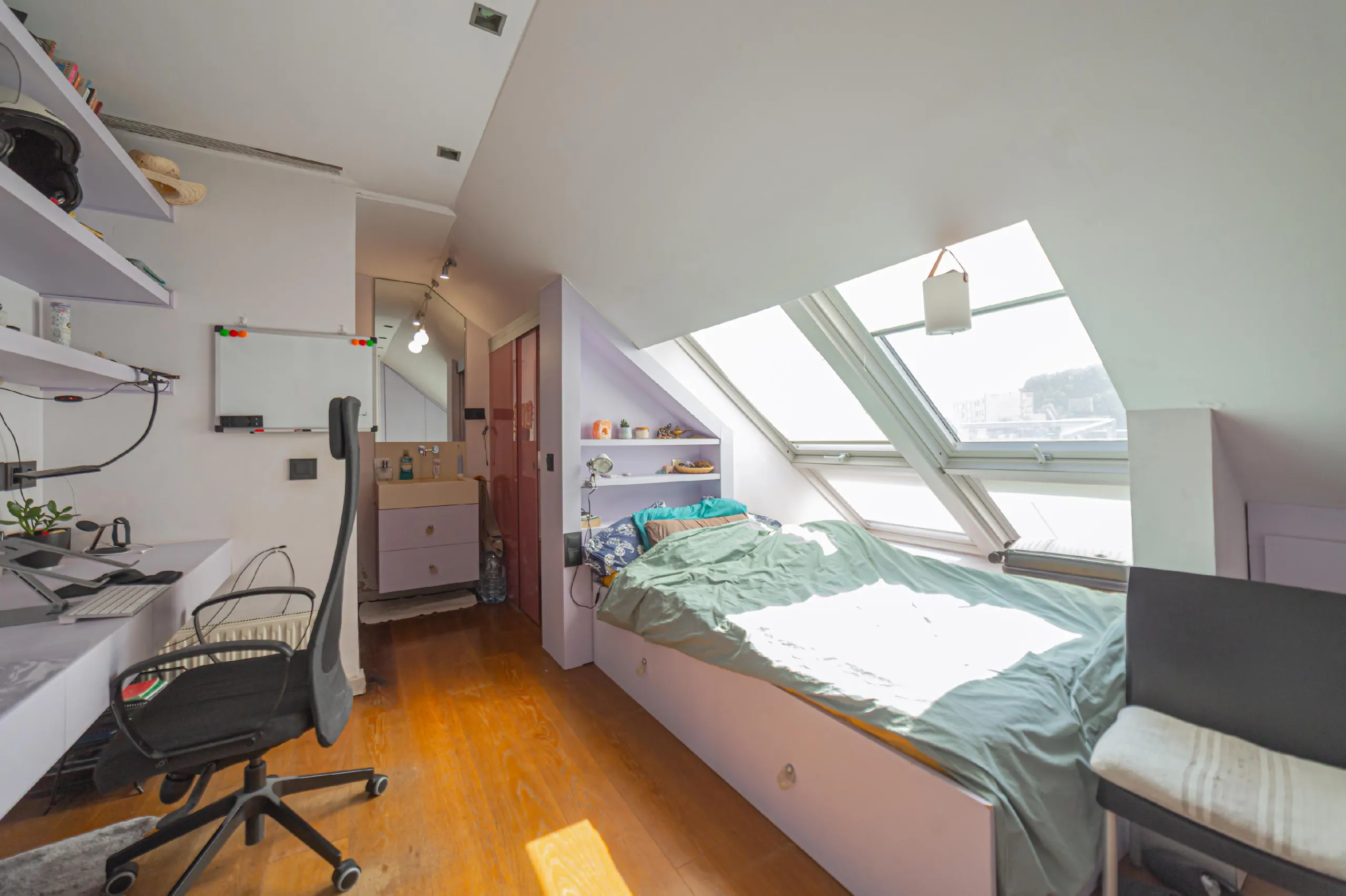 Impresionante dúplex, completamente reformado, en el barrio de Guinardó, Barcelona