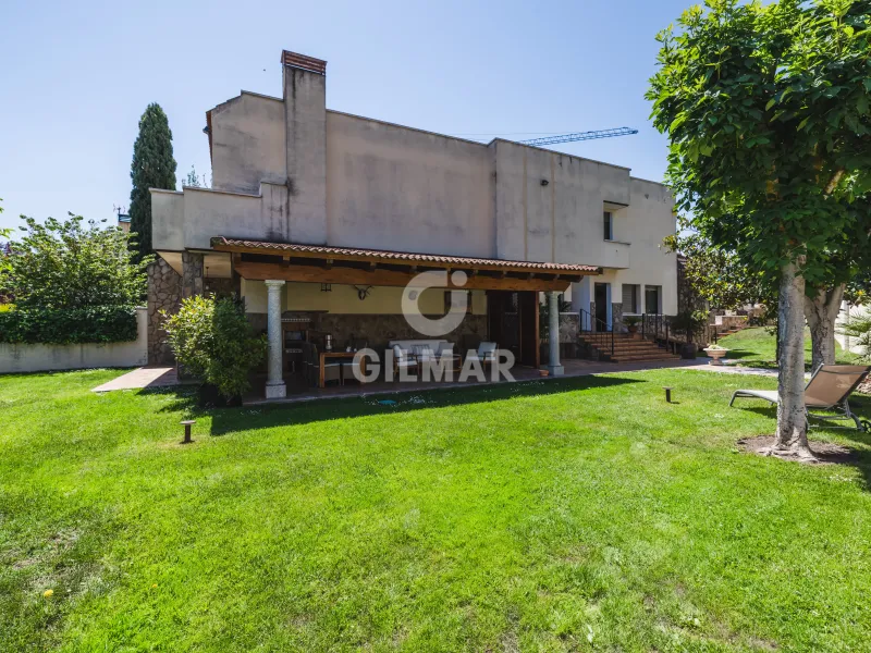 Villa in Las Rozas - Madrid
