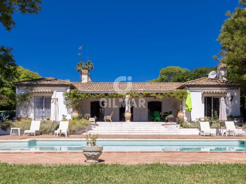 Villa in Benahavís - Málaga