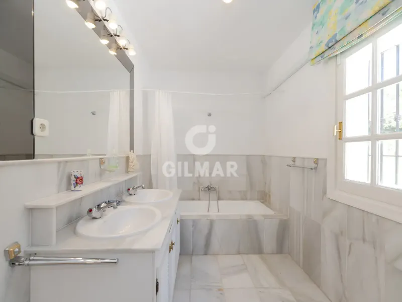Villa in Benahavís - Málaga