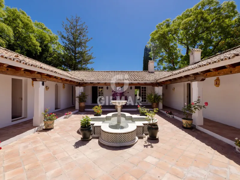 Villa in Benahavís - Málaga