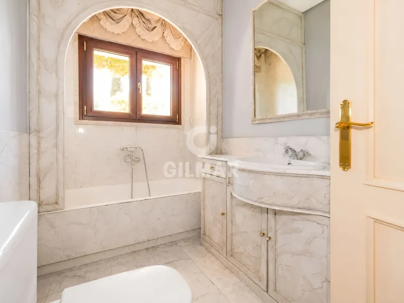 Villa in Aravaca - Madrid
