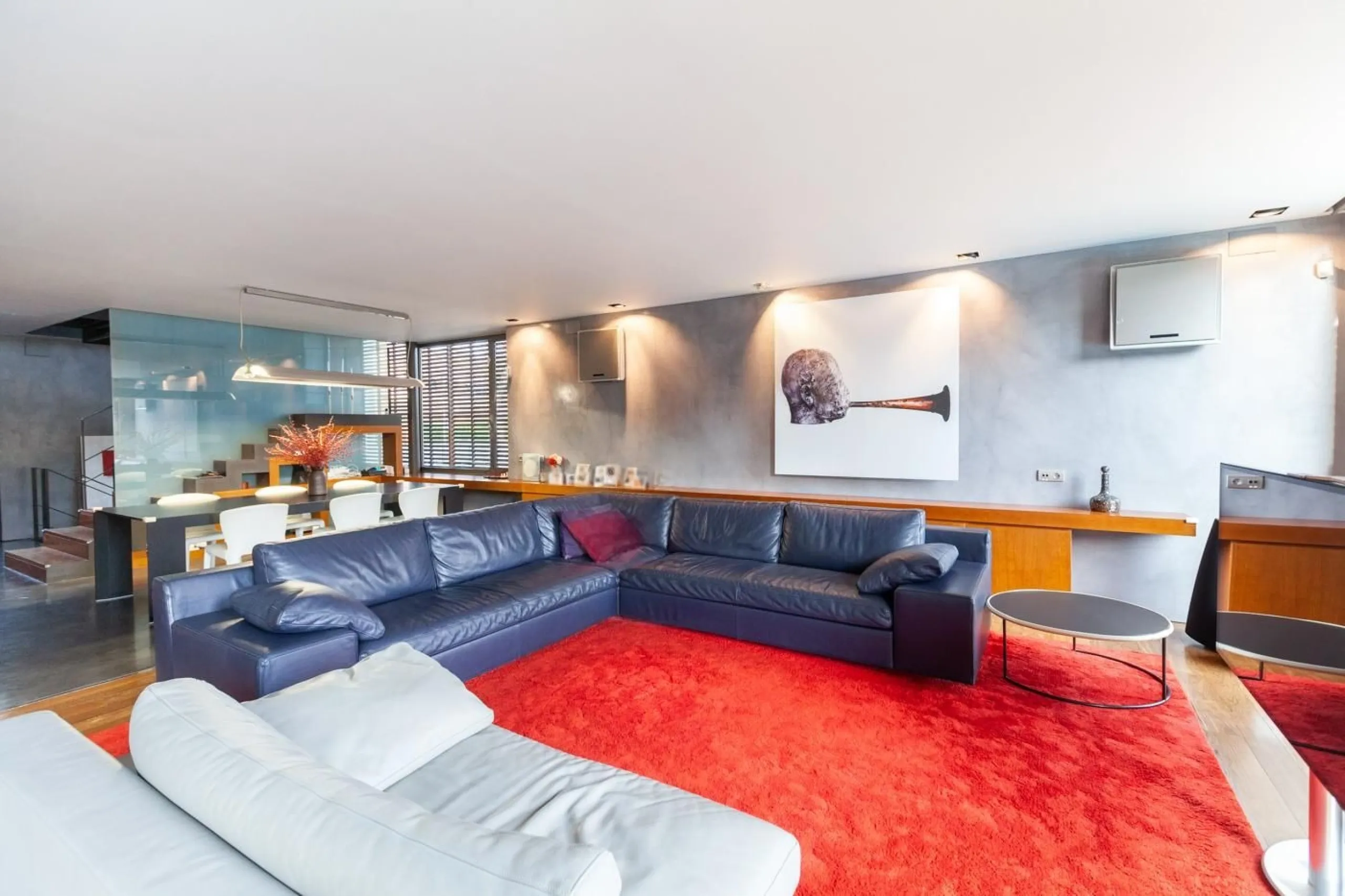 Modern Villa with Designer Finishes in Prestigious Sant Cugat Area, Barcelona