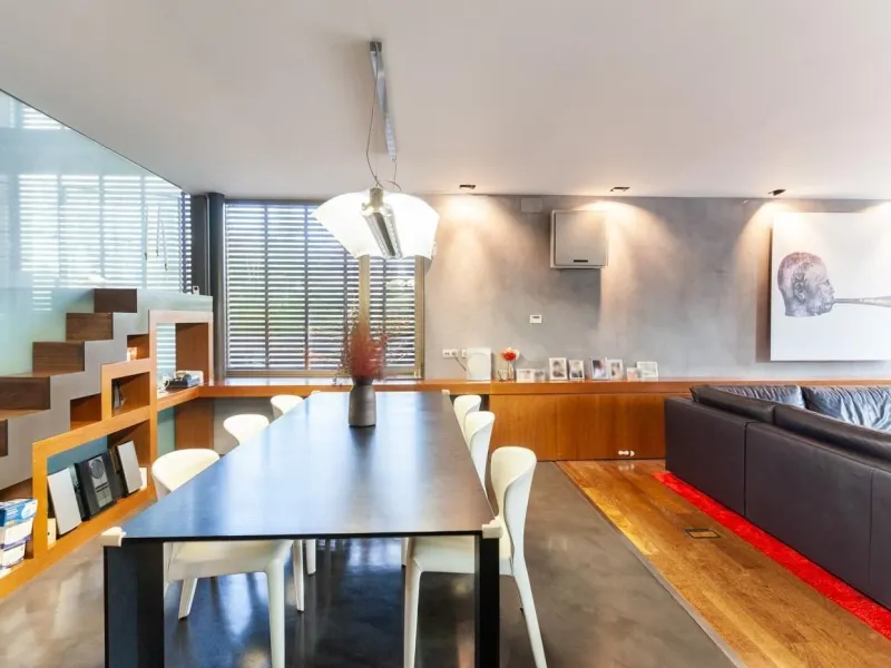 Modern Villa with Designer Finishes in Prestigious Sant Cugat Area, Barcelona
