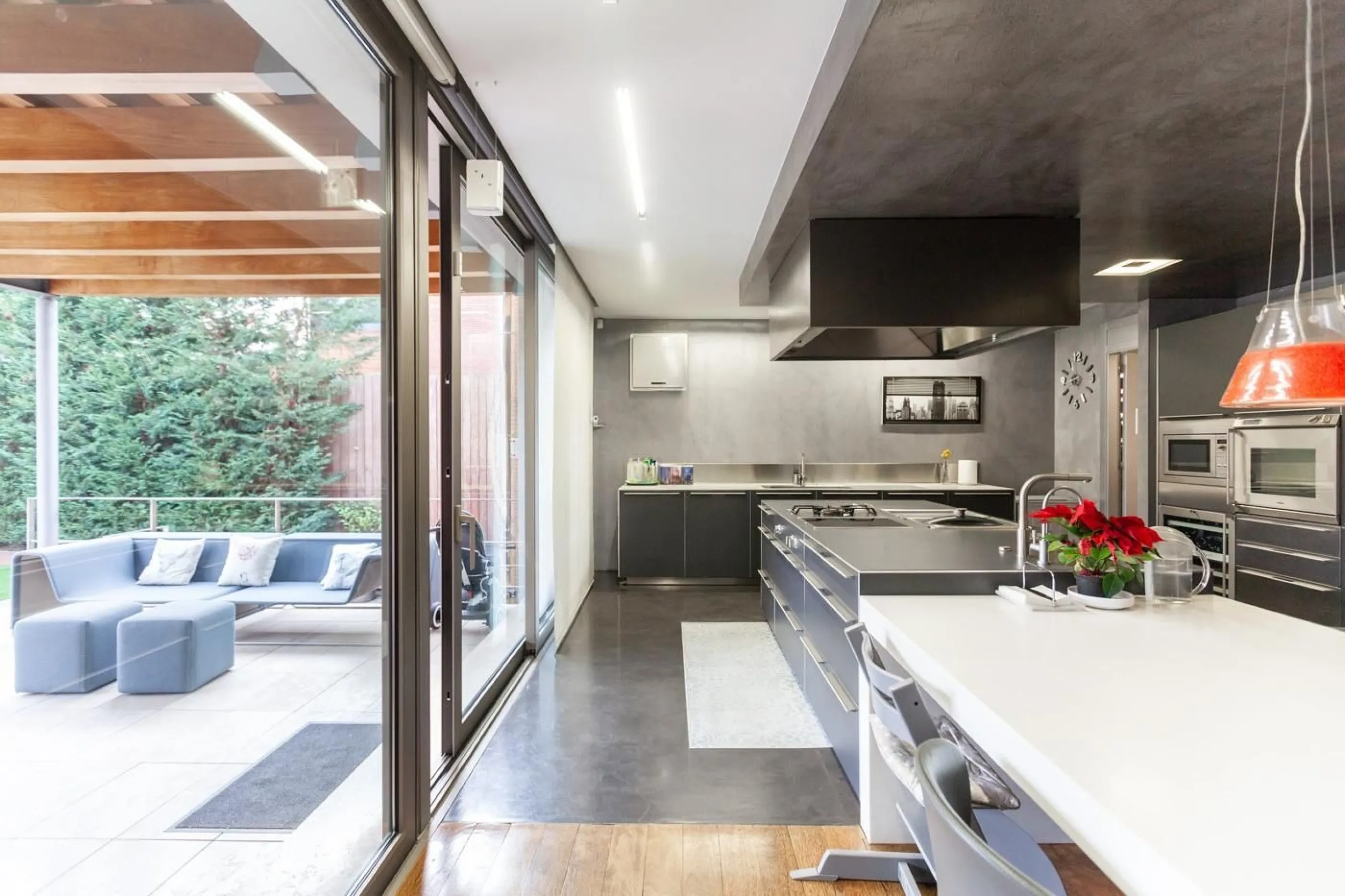 Modern Villa with Designer Finishes in Prestigious Sant Cugat Area, Barcelona