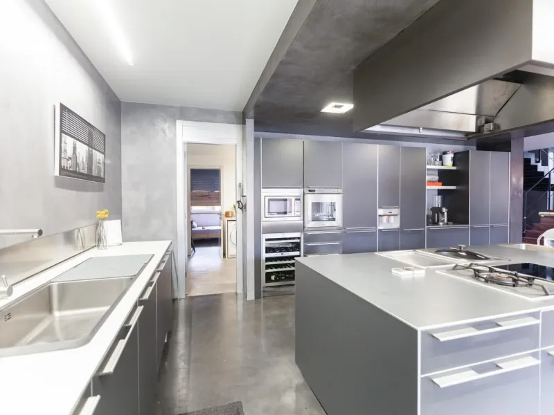 Modern Villa with Designer Finishes in Prestigious Sant Cugat Area, Barcelona