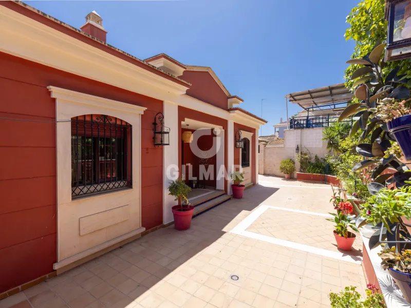 Villa in Málaga Este - Málaga