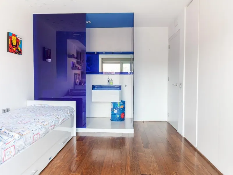 Modern Villa with Designer Finishes in Prestigious Sant Cugat Area, Barcelona