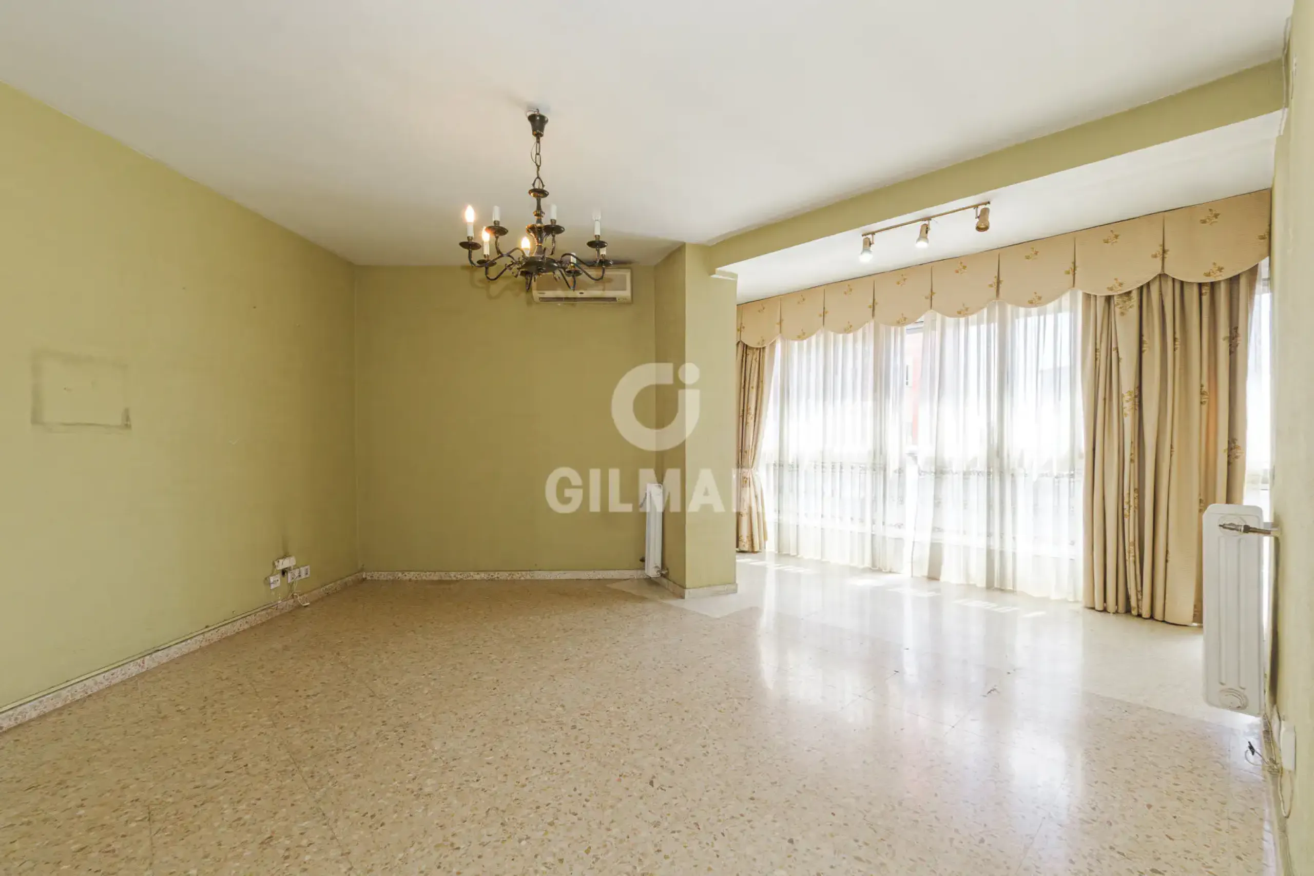 Piso en Prado de San Sebastián - Felipe II - Sevilla