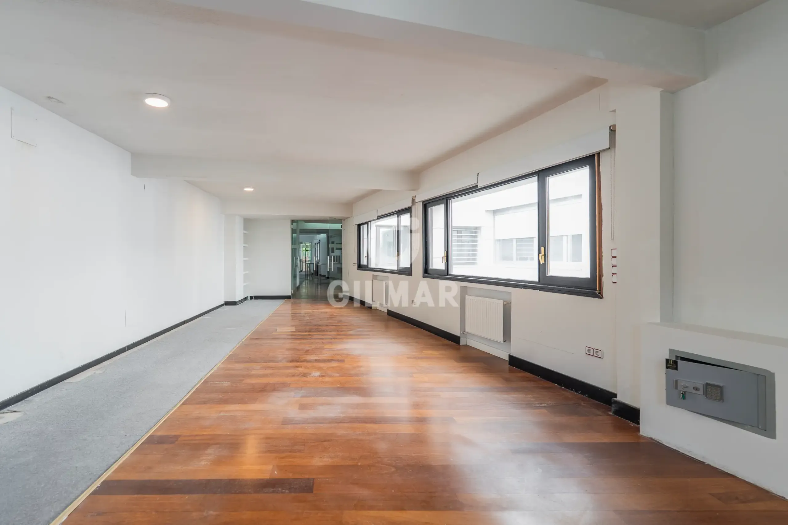 Triplex in Nueva España - Madrid