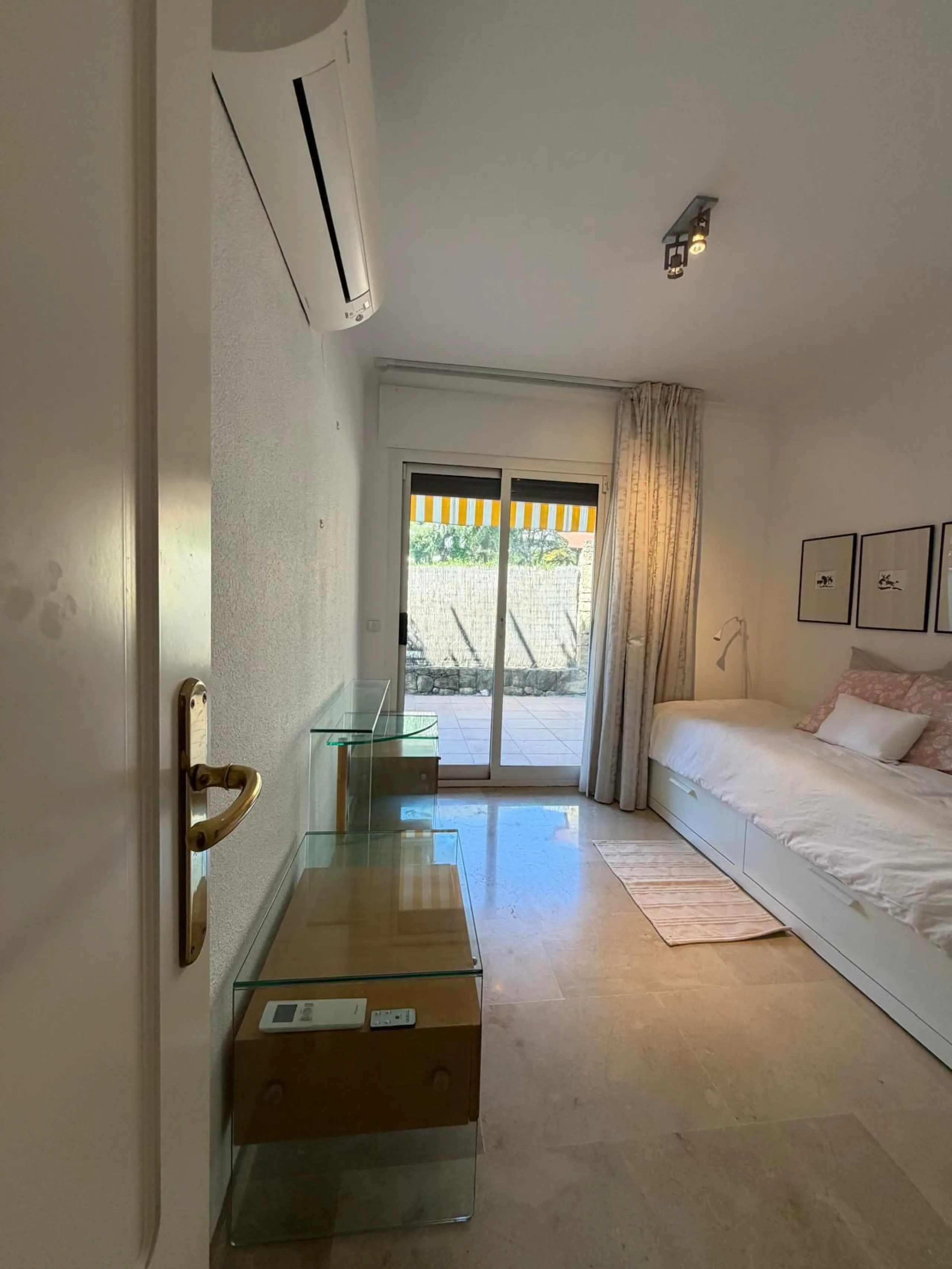 Exclusive ground-floor apartment on Marbella's Golden Mile