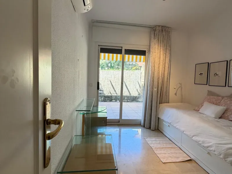 Exclusive ground-floor apartment on Marbella's Golden Mile