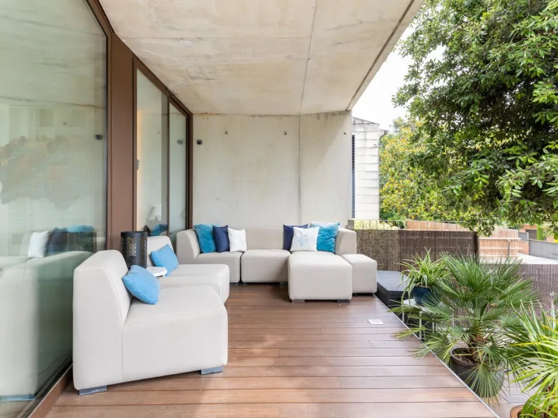 Villa moderna en zona prestigiosa junto al club de golf en Sant Cugat, Barcelona