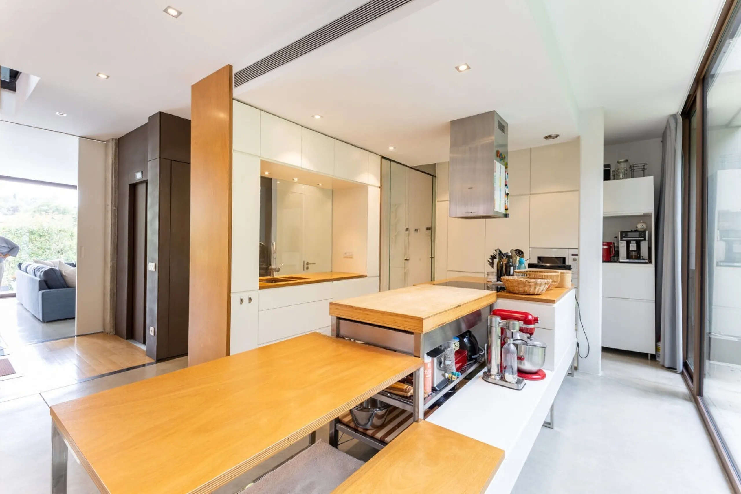 Villa moderna en zona prestigiosa junto al club de golf en Sant Cugat, Barcelona