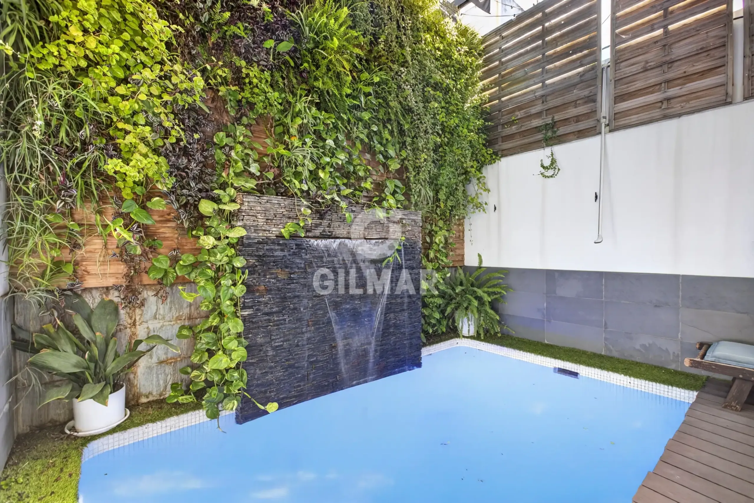 Townhouse in Nervión - Sevilla
