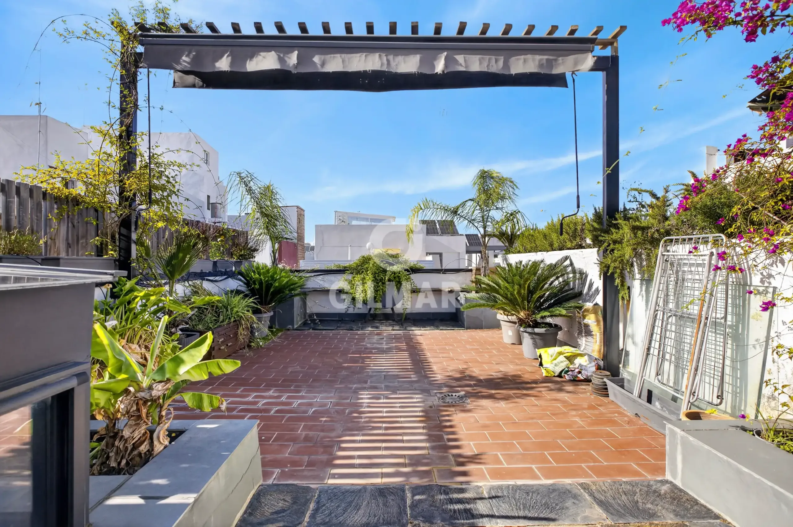 Townhouse in Nervión - Sevilla