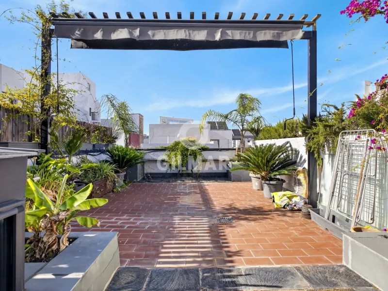 Townhouse in Nervión - Sevilla