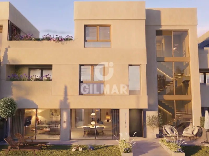 Semi-detached house in Valdezarza - Madrid