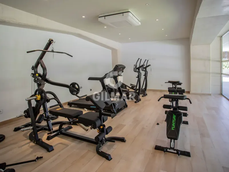 Apartment in Mirasierra - Madrid