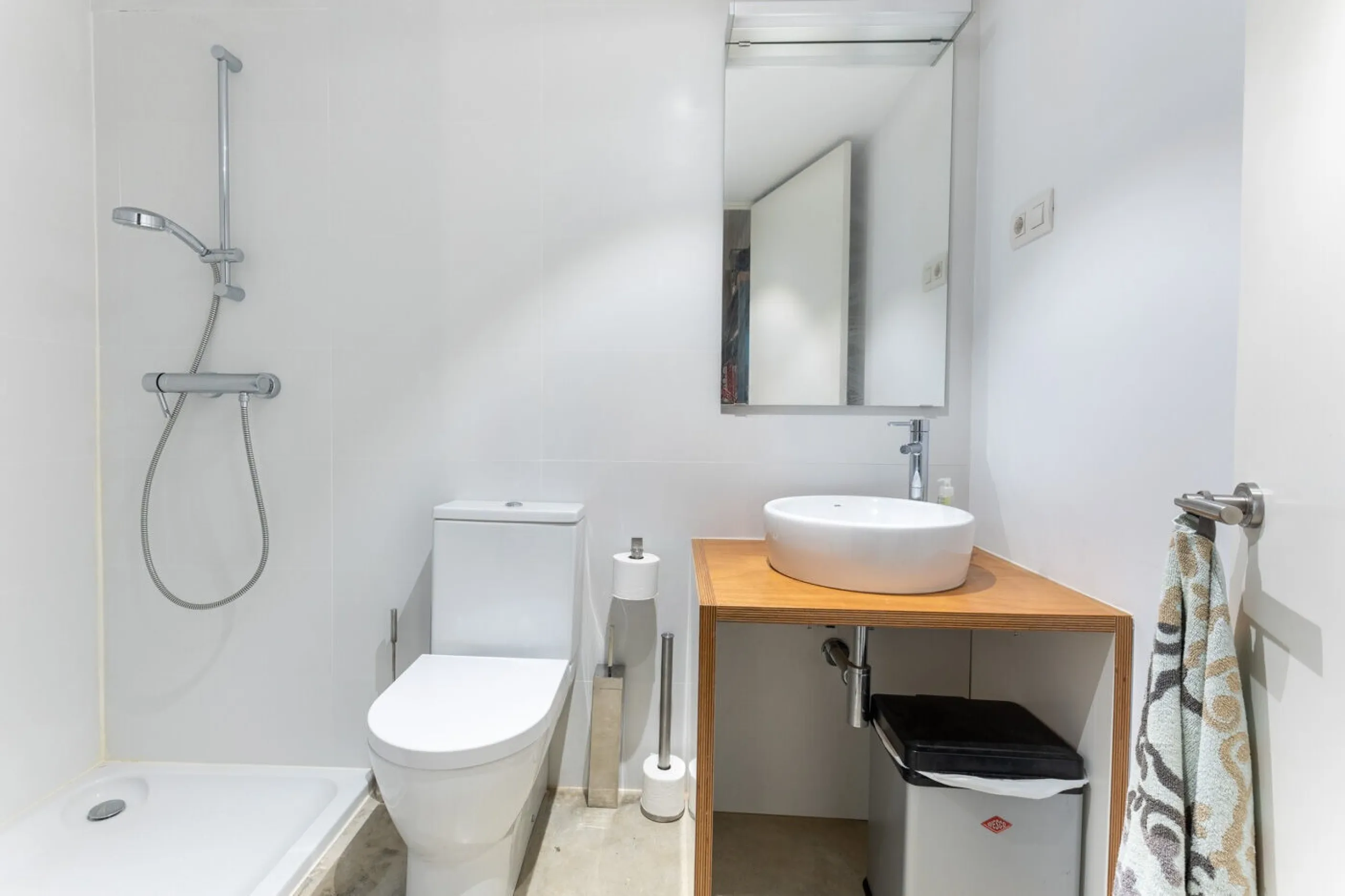 Villa moderna en zona prestigiosa junto al club de golf en Sant Cugat, Barcelona