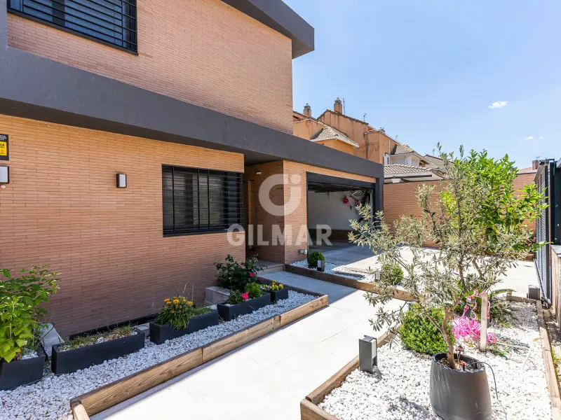 Villa in Arroyomolinos - Madrid