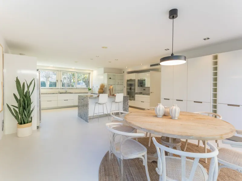 Casa exclusiva con jardín, piscina y ascensor en Sant Cugat del Valles, Barcelona